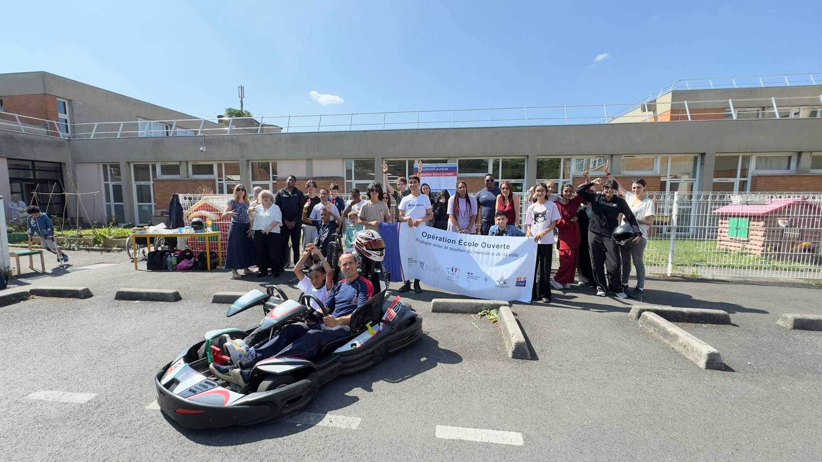 Groupe Au coeur de l'Hôpital handikart smre jean chevrier hôpital saint maurice 94410